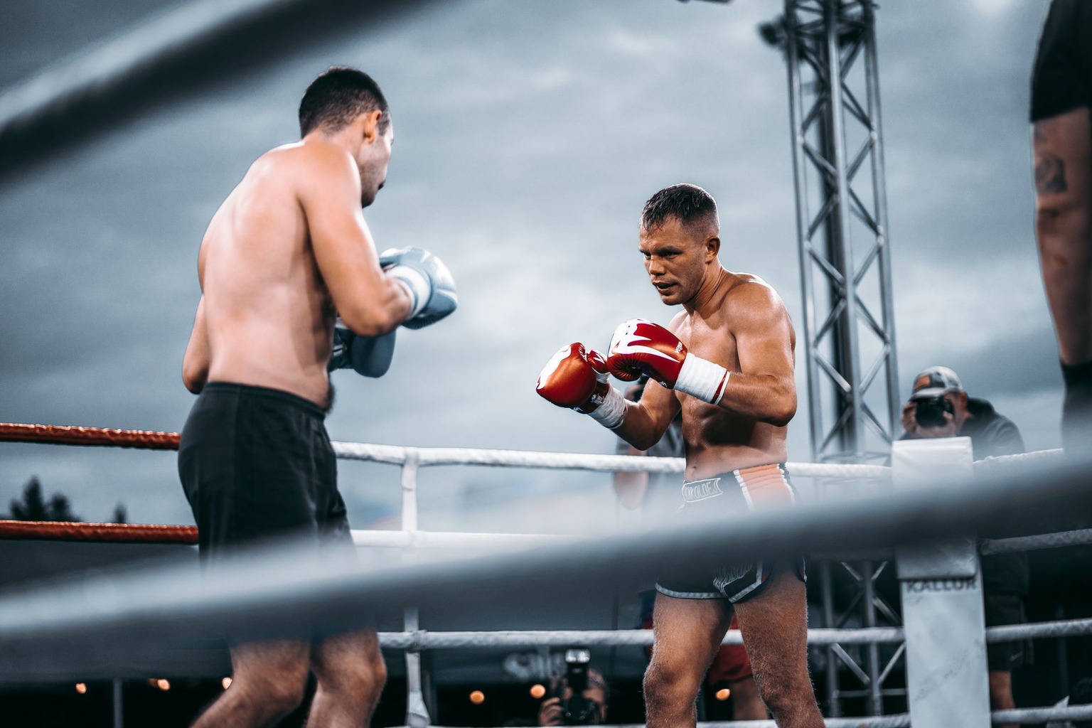 How to enhance boxing skills through local training camps — Avoiding Common Technical Plateaus