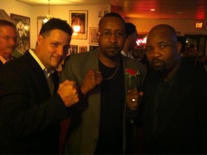 Milton McCrory (centre)